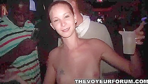 Shakyower dick and a strip kourtney fuck