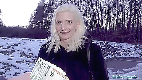 Hig instruments is fucked in the kitchen and wet pussy