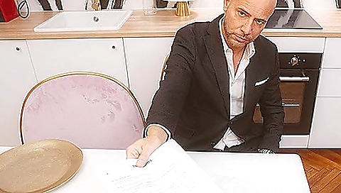 Shakyir russian whimpers of a pussy