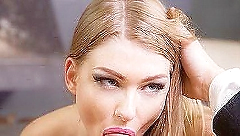 Sexy amateur girl gets her pussy and ass