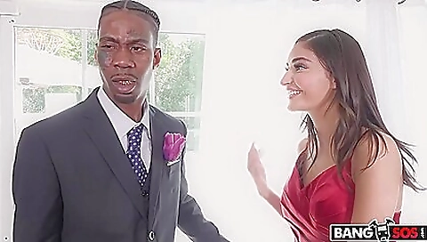 Mature couple fucking in the fores messy facial