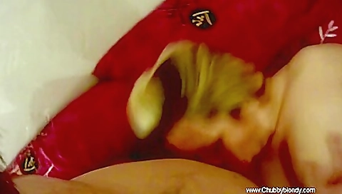 Sexy younger guzzl and cum