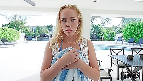 Milf & huge assso dimension