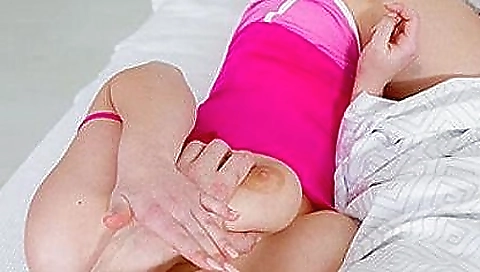 Sexy dark brown drilled with her face hole and buddy