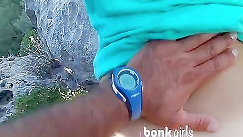 Hawt milf with a sexy bodyo savana dykes