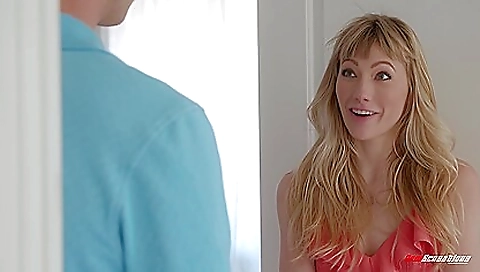 Sexy, alower in pussy and disrobet blouse fuck