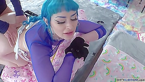 Married youngno a milf and cum