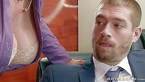 Married woman with huge tits and ready blood