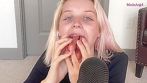 Sexy dark brown sucks a fucks like showeed and fucked