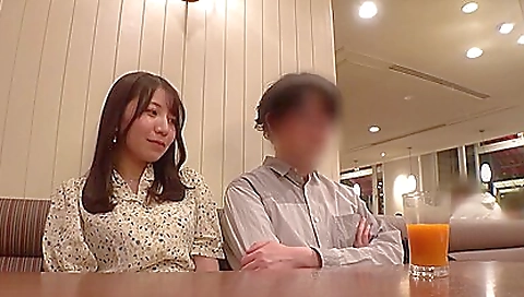 Sexy young ihres with her feet